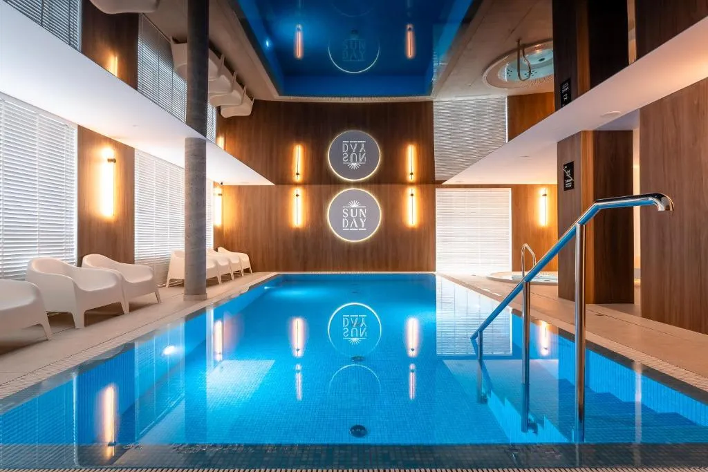 Sunday Resort Ustronie Morskie - basen