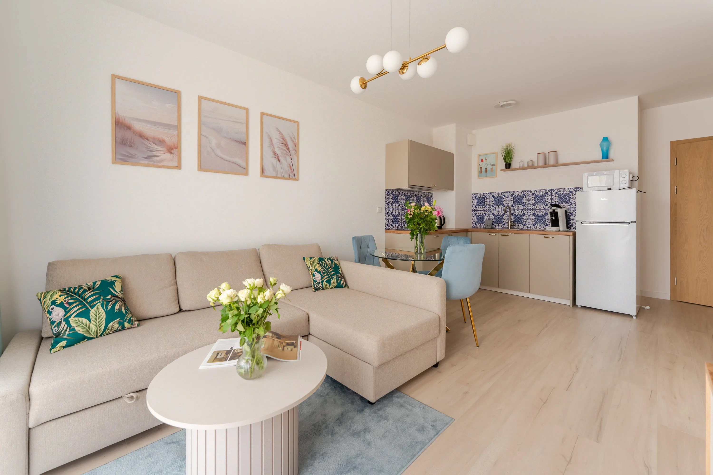 M12 Apartment mit Schlafzimmer und Kuchenzeile